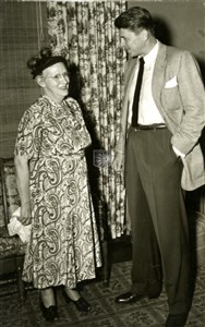 Image description is not available for 1955.010